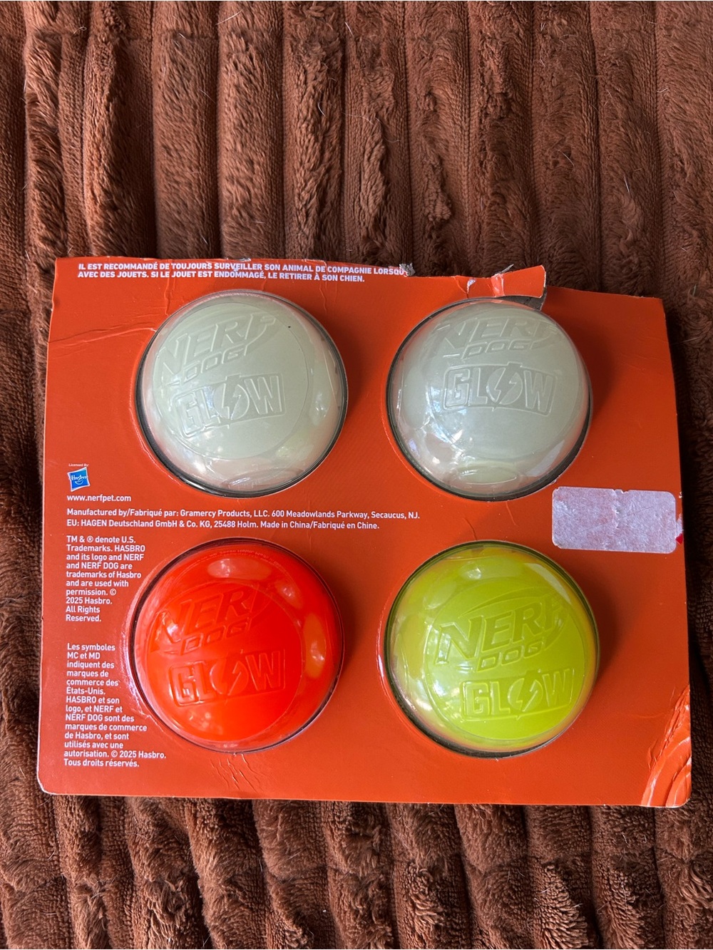 Nerf Launcher Balls 2.5 inch - silicone Pack of 4 glow-in-the-dark - Picture 3 of 4